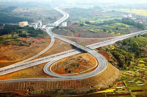 广西兴(业)六(景)高速公路